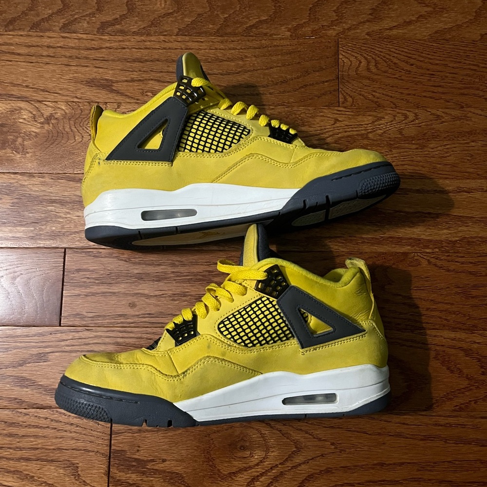 Air Jorden 4 Retro Lighting 2021